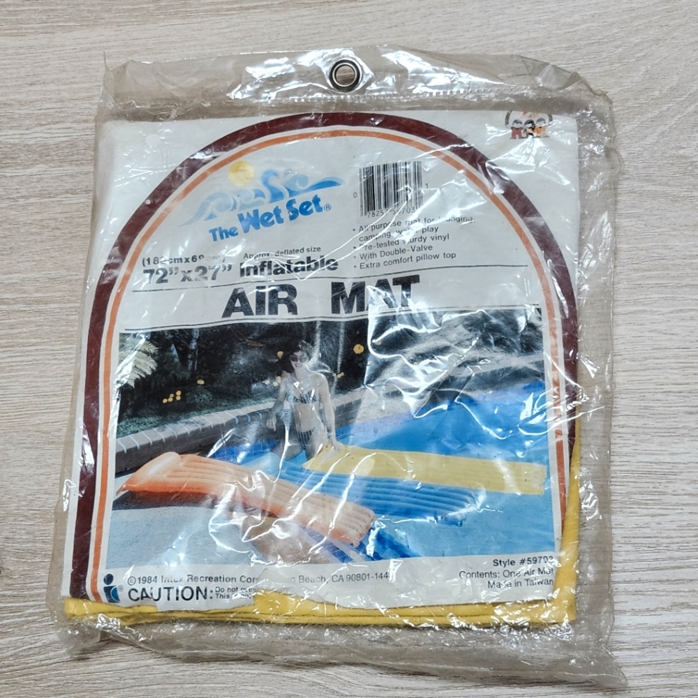 Vintage 1984 INTEX The Wet Set  Swim Pool Air Mat /Float- 72" x 27" Yellow